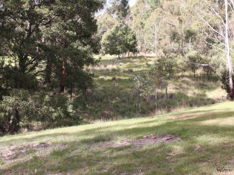 5 Harolds Cross Road, Captains Flat NSW 2623