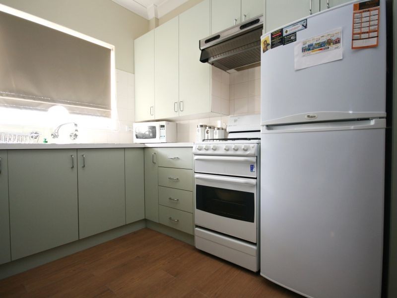 2/12 Federal Avenue, Queanbeyan NSW 2620