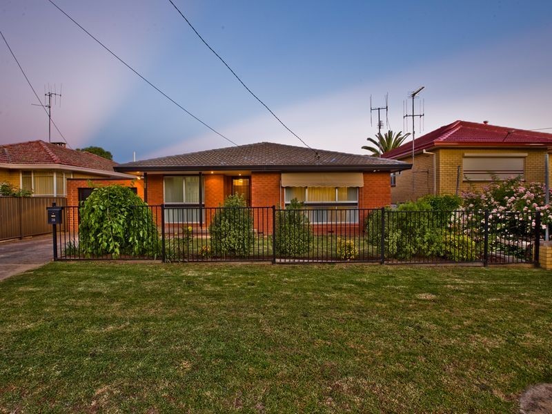 28 Agnes Avenue, Queanbeyan NSW 2620