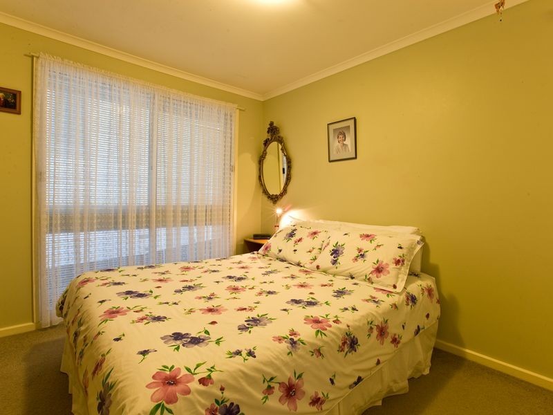 28 Agnes Avenue, Queanbeyan NSW 2620