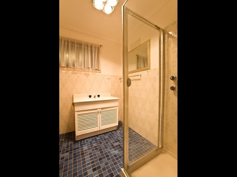 28 Agnes Avenue, Queanbeyan NSW 2620