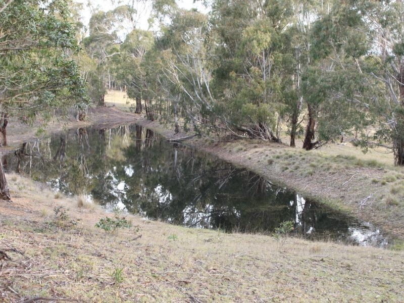 80 Harrolds Cross Road, Captains Flat NSW 2623