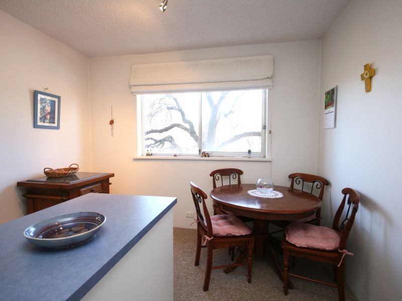 1/30 Trinculo Place, Queanbeyan NSW 2620