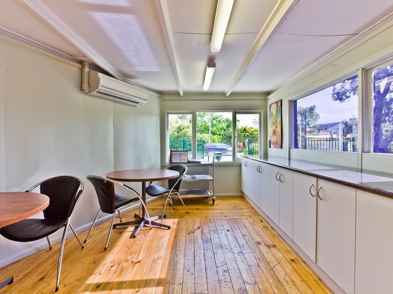 93 Uriarra Road, Queanbeyan NSW 2620