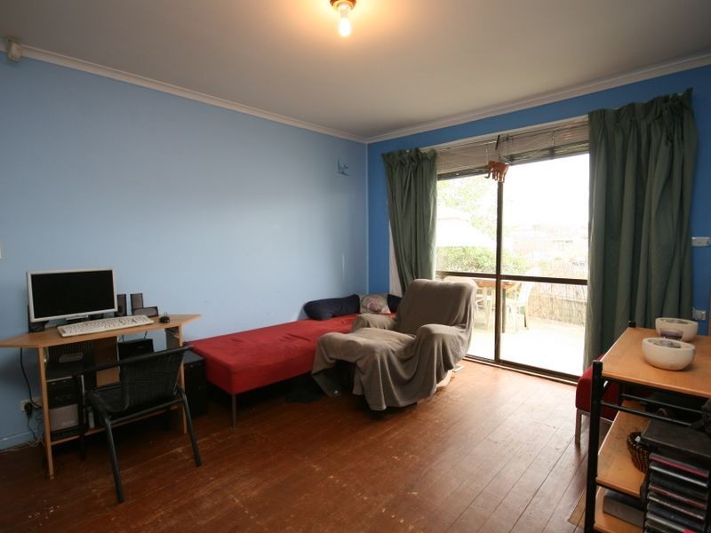 136 Donald Road, Queanbeyan NSW 2620