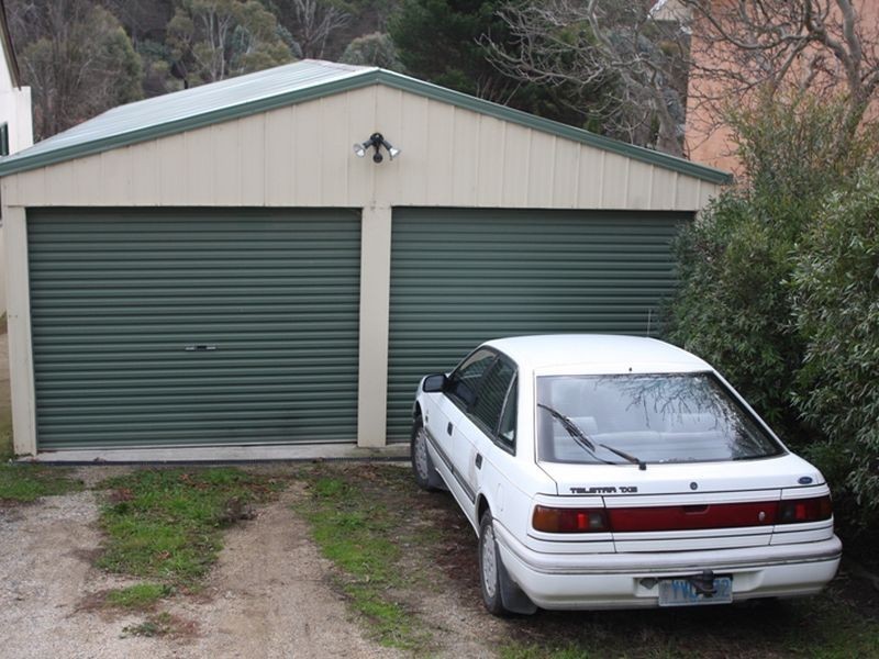 23 Schardt Street, Captains Flat NSW 2623