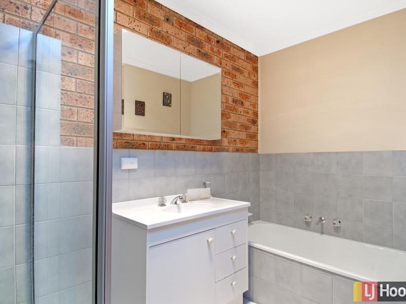 4/24 Carrington Street, Queanbeyan NSW 2620