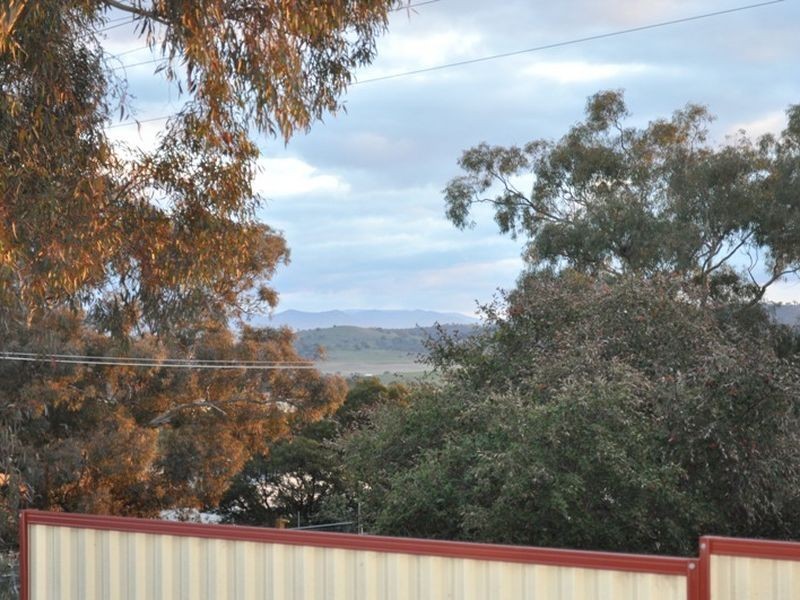 37 John Bull Street, Queanbeyan NSW 2620
