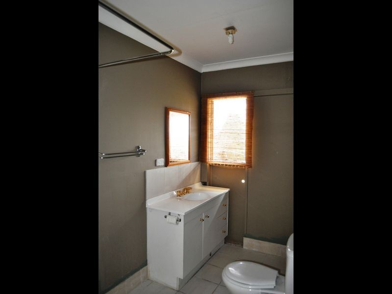 39 Crest Road, Queanbeyan NSW 2620
