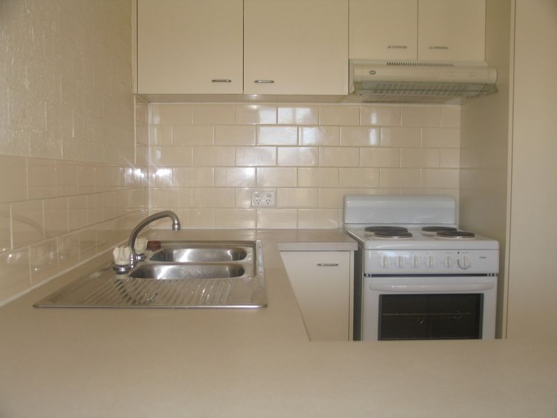 11/94 Collett Street, Queanbeyan NSW 2620