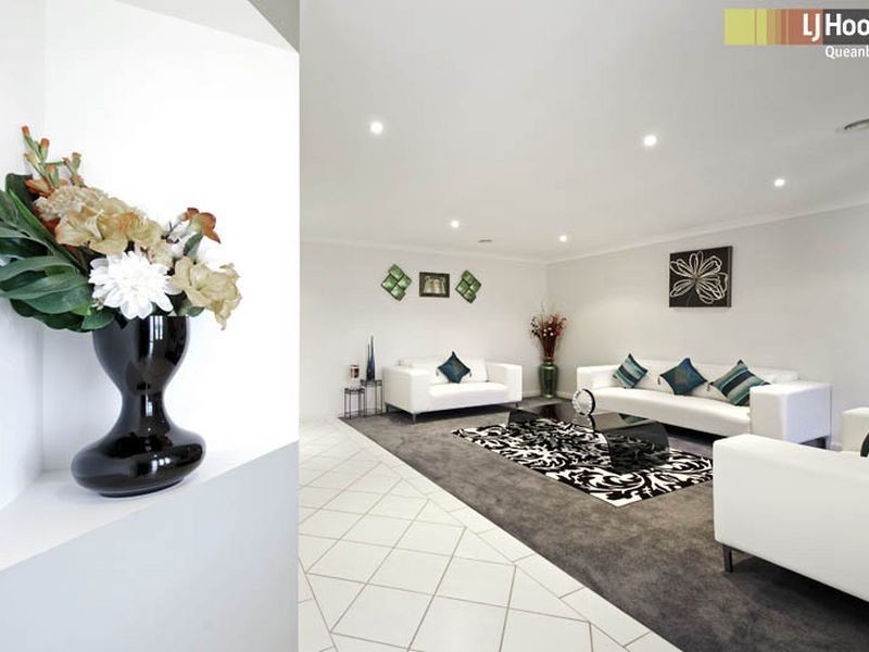 22 Doeberl Place, Queanbeyan NSW 2620