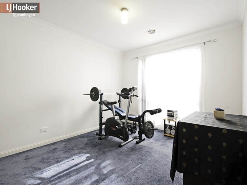 22 Doeberl Place, Queanbeyan NSW 2620