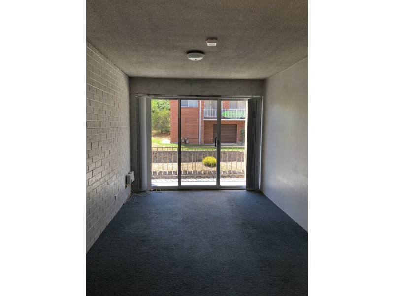 7/63 Molonglo Street, Queanbeyan NSW 2620