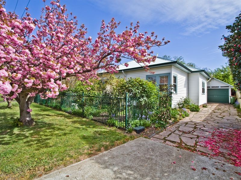 3 Bruce Street, Queanbeyan NSW 2620