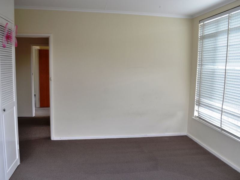 8 Atholbar Way, Queanbeyan NSW 2620