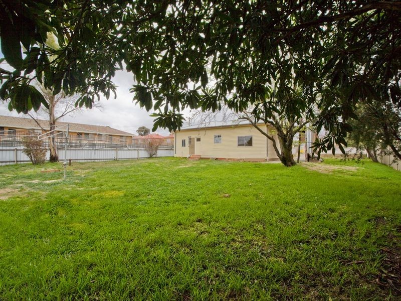 20 Stornaway Road, Queanbeyan NSW 2620