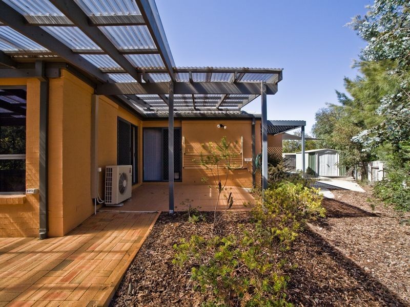 11 Rolfe Place, Queanbeyan NSW 2620