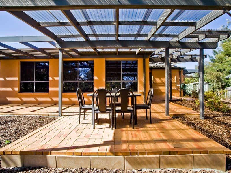 11 Rolfe Place, Queanbeyan NSW 2620