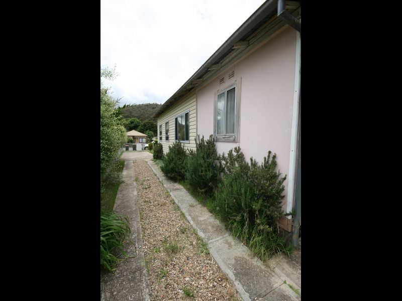 28 Kurrajong Street, Captains Flat NSW 2623