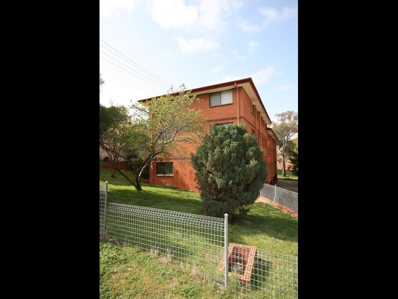 11/5 Mowatt Street, Queanbeyan NSW 2620
