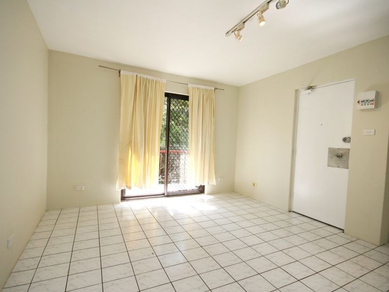 11/5 Mowatt Street, Queanbeyan NSW 2620