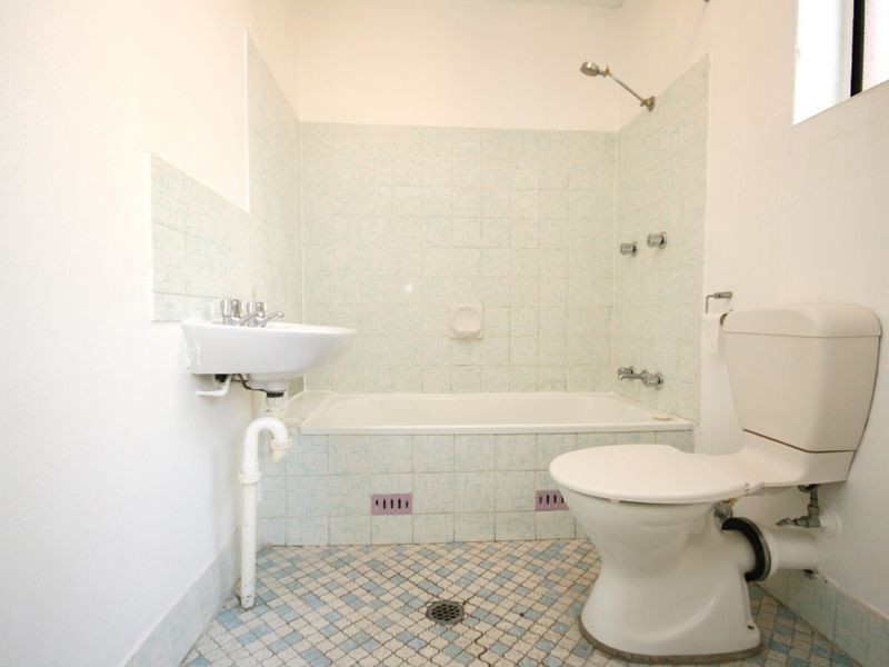 11/5 Mowatt Street, Queanbeyan NSW 2620