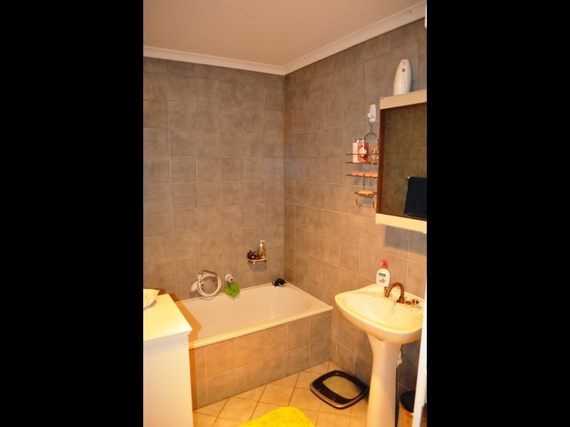 7/24 Carrington Street, Queanbeyan NSW 2620