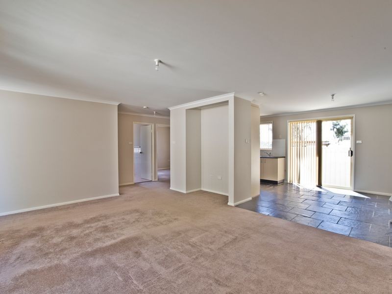 3/57 Donald Road, Queanbeyan NSW 2620