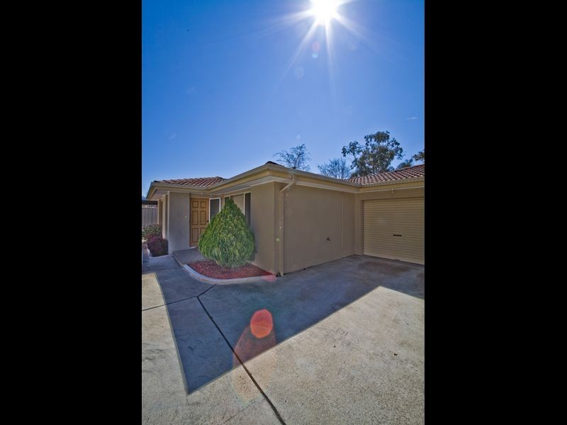 3/57 Donald Road, Queanbeyan NSW 2620