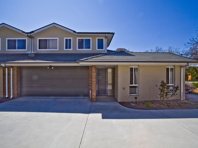 1/23 Donald Road, Queanbeyan NSW 2620