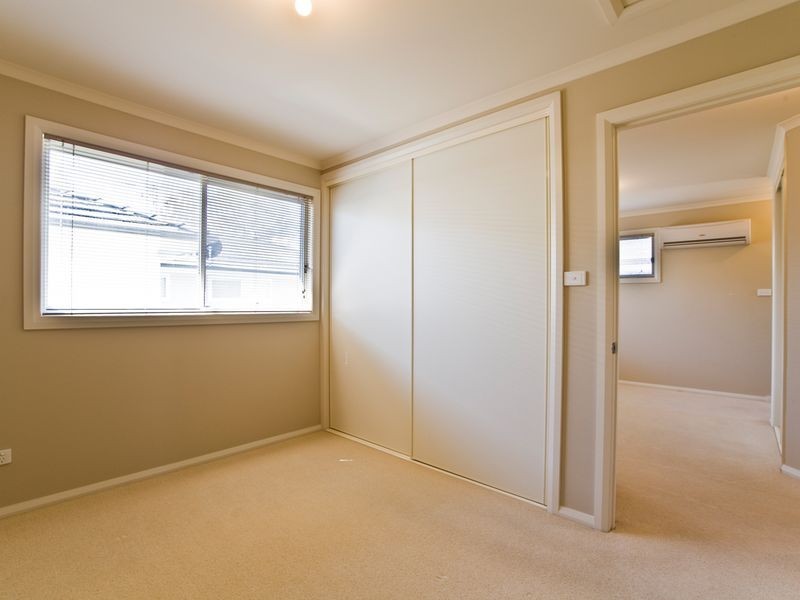 1/23 Donald Road, Queanbeyan NSW 2620