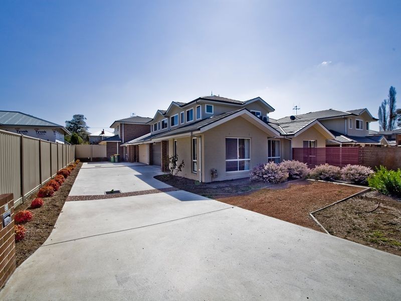 1/23 Donald Road, Queanbeyan NSW 2620
