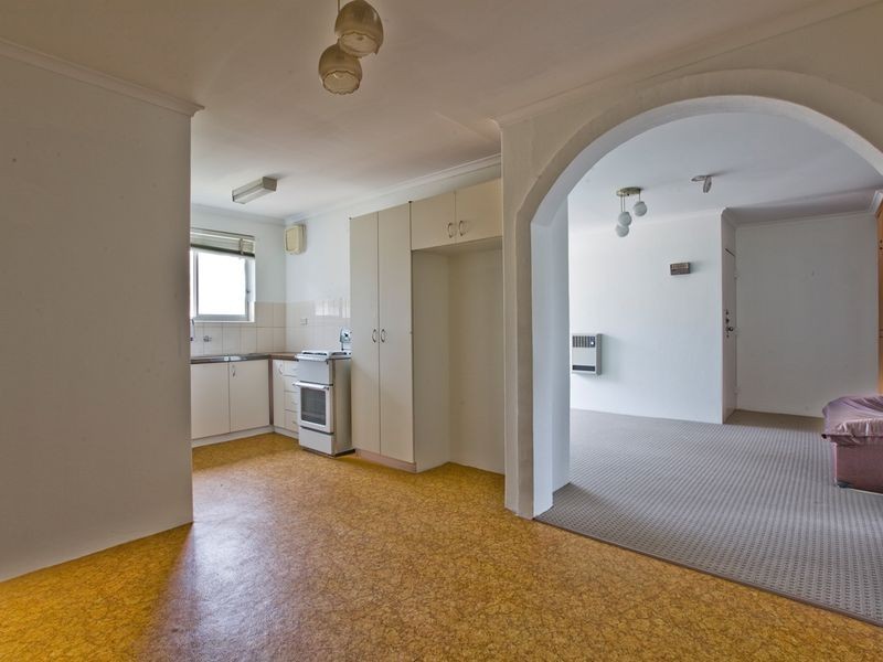 12/30 Trinculo Place, Queanbeyan NSW 2620