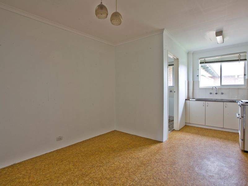 12/30 Trinculo Place, Queanbeyan NSW 2620