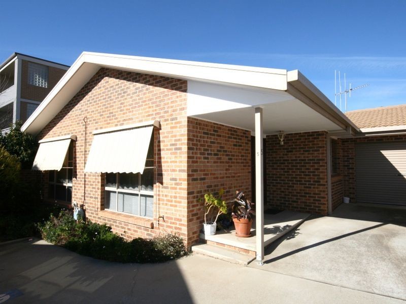 5/37 Derrima Road, Queanbeyan NSW 2620