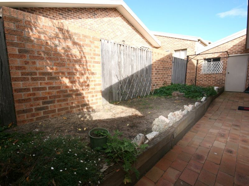 5/37 Derrima Road, Queanbeyan NSW 2620