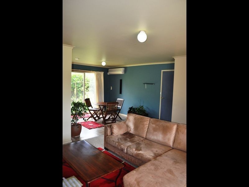 2 Coombe Street, Bonython ACT 2905