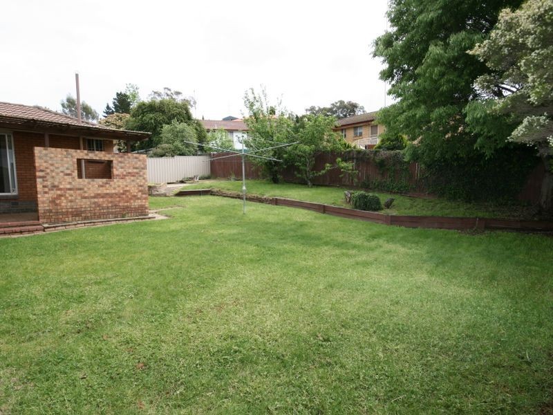 6 Cassina Street, Queanbeyan NSW 2620