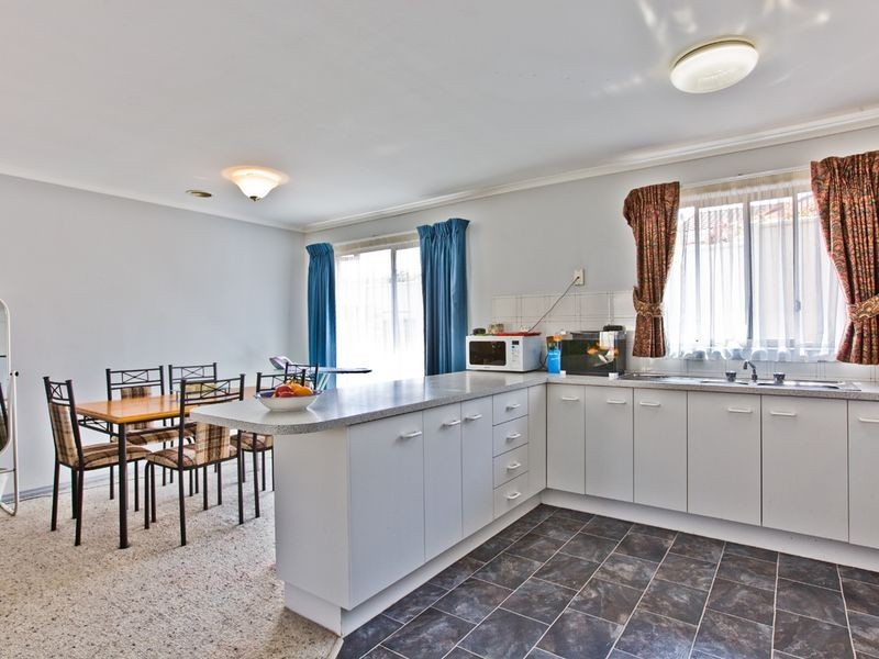 1/26 Mowatt Street, Queanbeyan NSW 2620