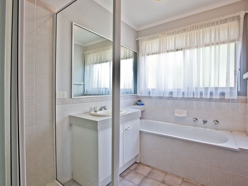 1/26 Mowatt Street, Queanbeyan NSW 2620