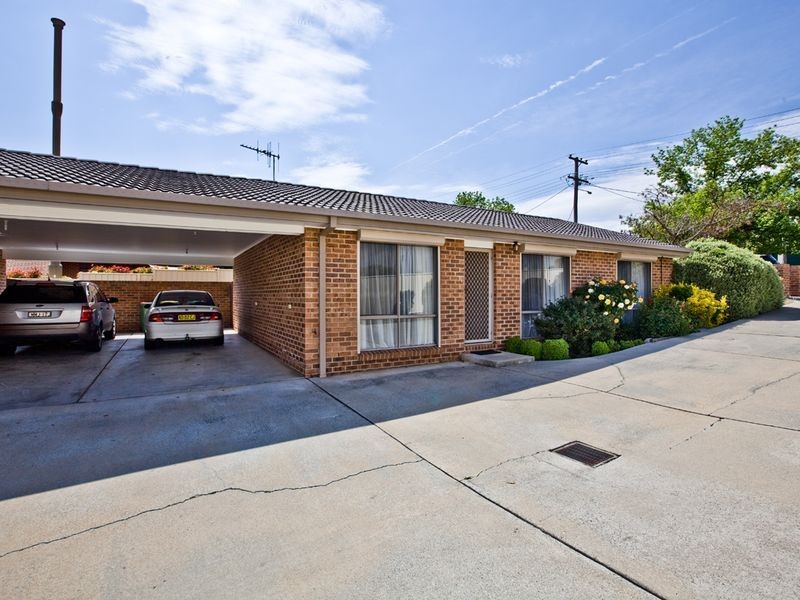 1/26 Mowatt Street, Queanbeyan NSW 2620