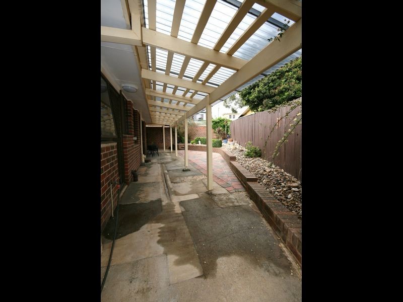 1/70 Henderson Road, Queanbeyan NSW 2620