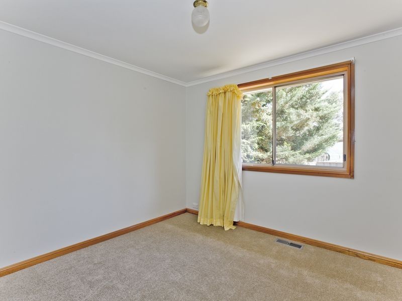 4 Russell Place, Queanbeyan NSW 2620