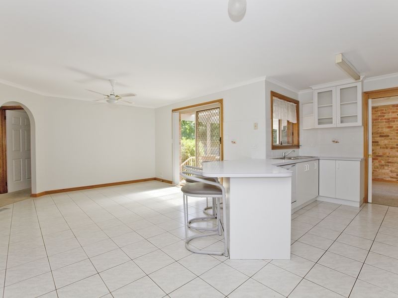 4 Russell Place, Queanbeyan NSW 2620