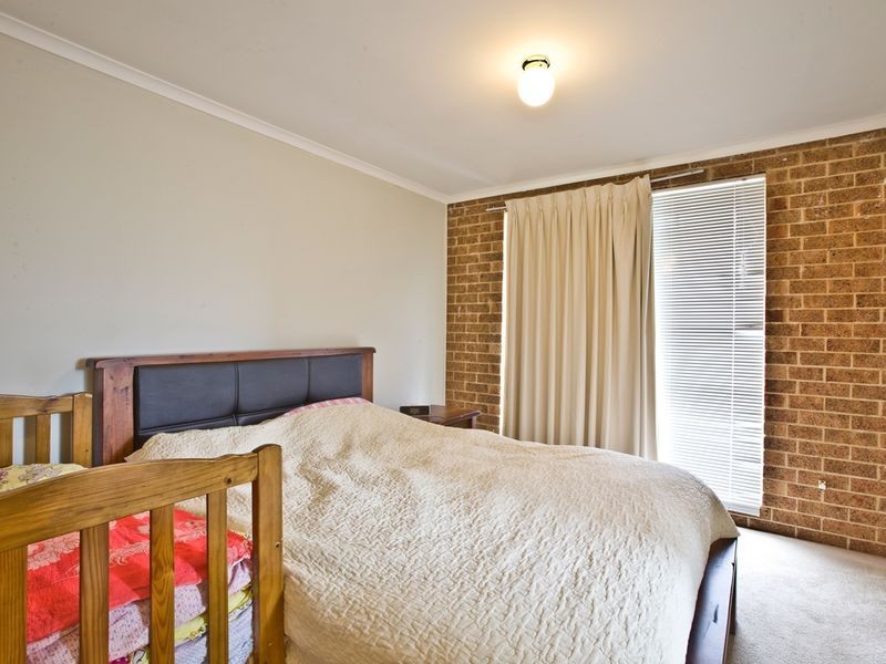 5/30 Mowatt Street, Queanbeyan NSW 2620