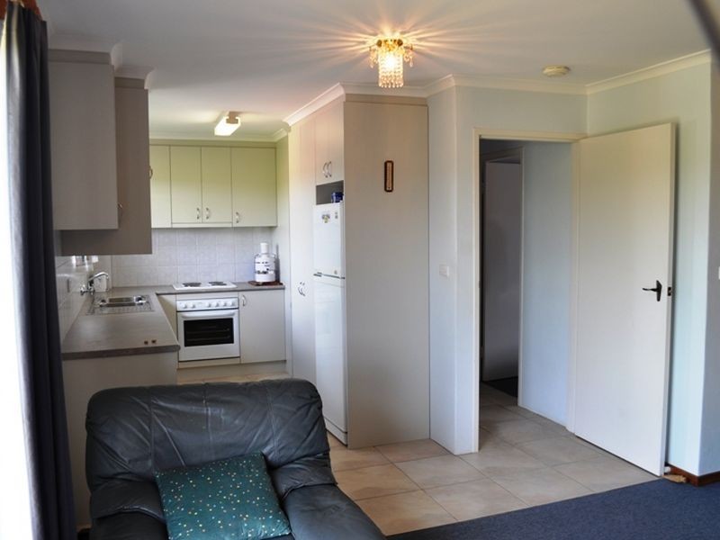 18/3-5 Davison Street, Queanbeyan NSW 2620