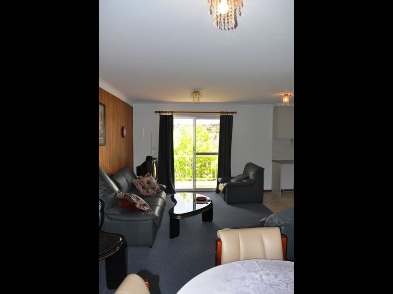 18/3-5 Davison Street, Queanbeyan NSW 2620