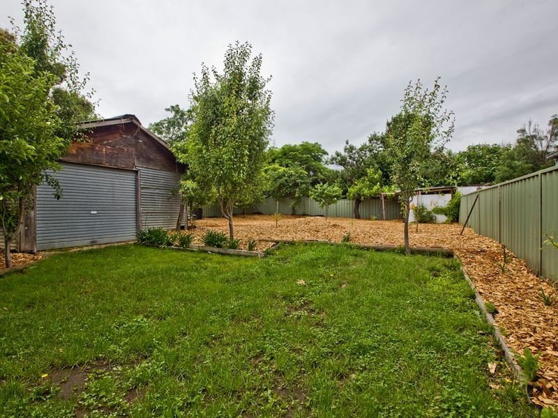 17 Hayes Street, Queanbeyan NSW 2620