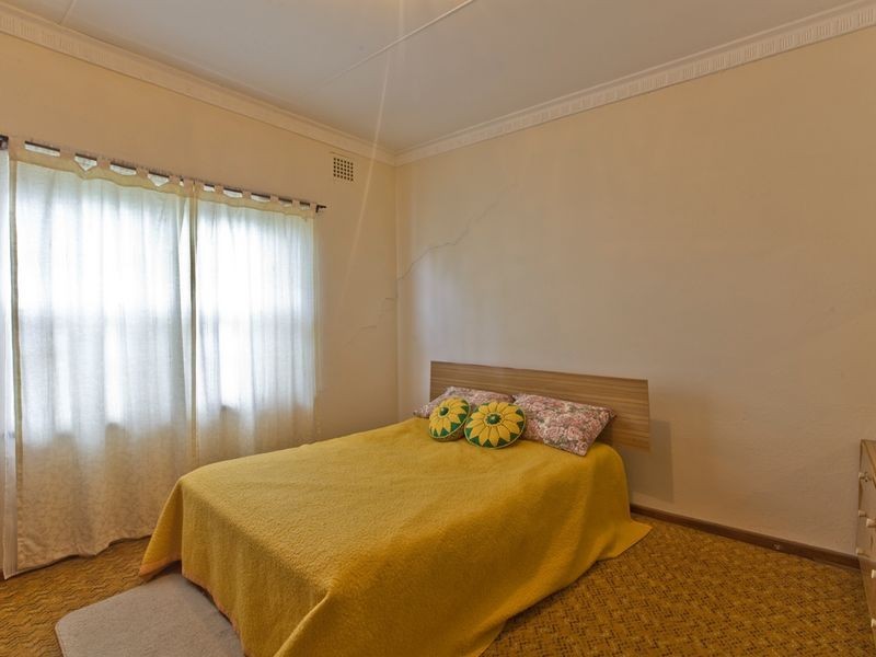 17 Hayes Street, Queanbeyan NSW 2620