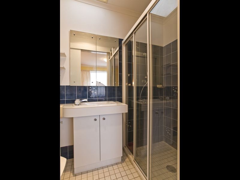 16 Fitzgibbon Place, Queanbeyan NSW 2620